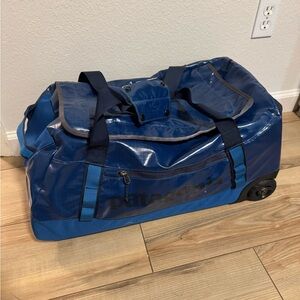 Patagonia Rolling Travel Bag Black Hole Duffel